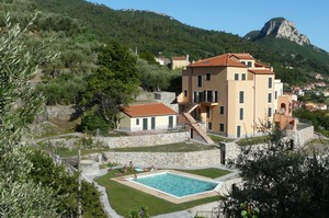 Prestigious properties amongst the olives on the Italian Riviera - with terraces, gardens and pool.